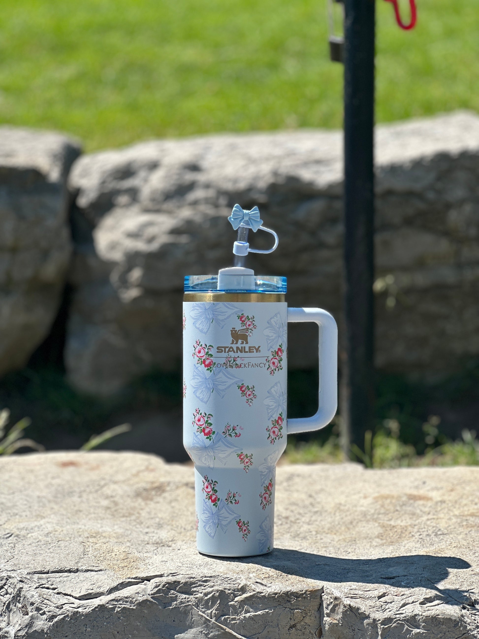 Stanley light Blue with Bow Flower design Sipper