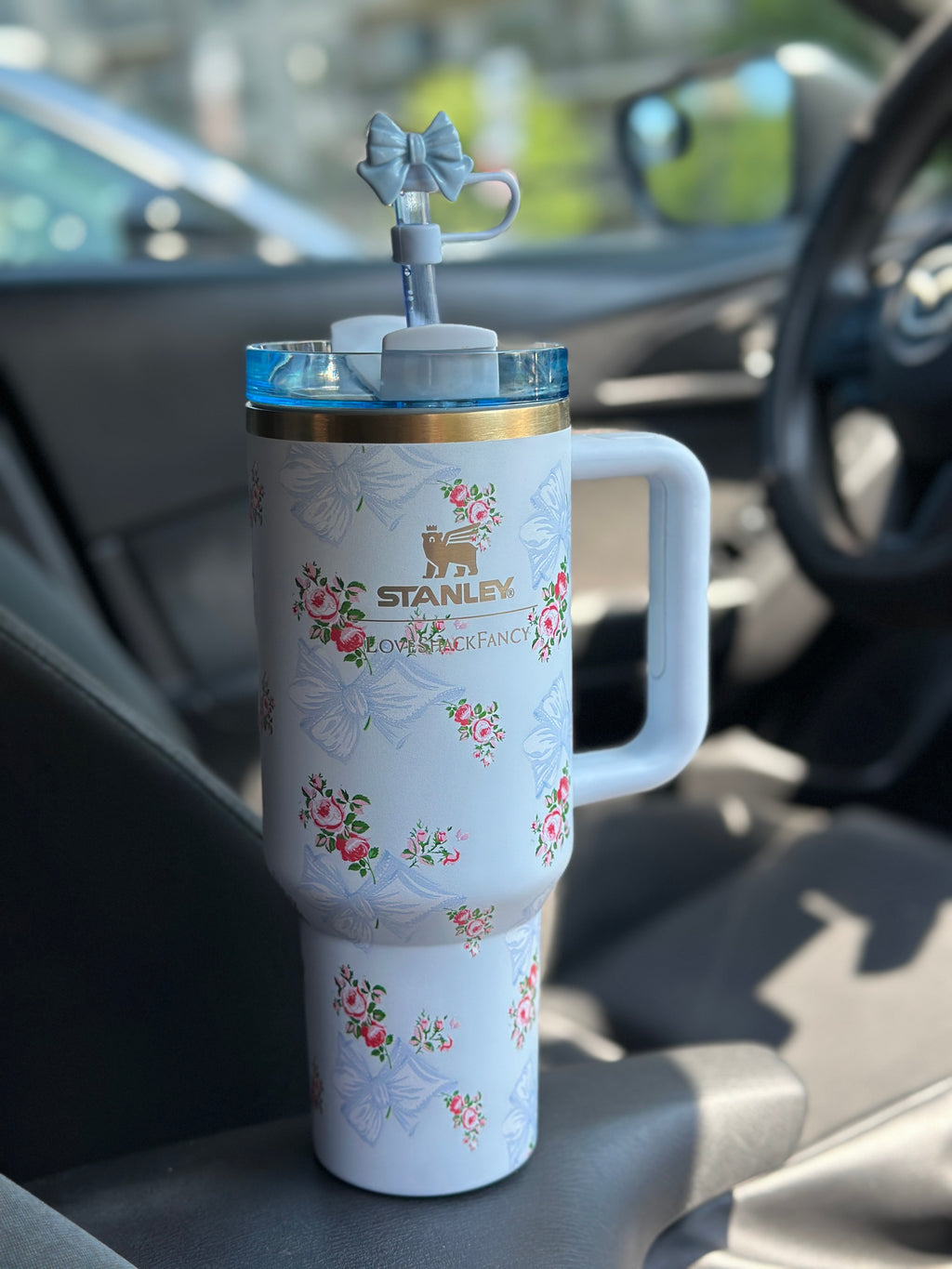 Stanley light Blue with  Bow Flower design Sipper